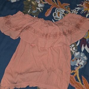 Women's Off-Shoulder Lace Trim Top - Pink